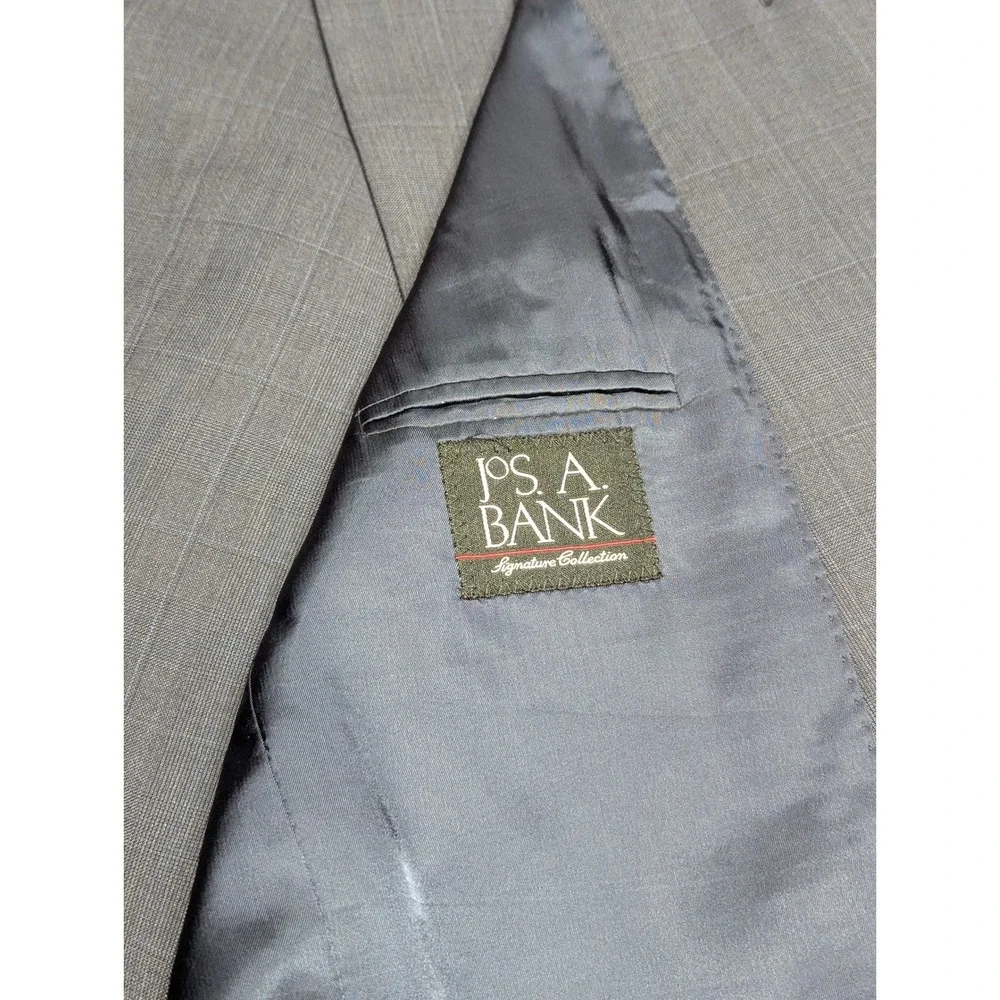 Jos A Bank Signature Collection Wool Blazer 44L Gray Blue Windowpane Sport Coat